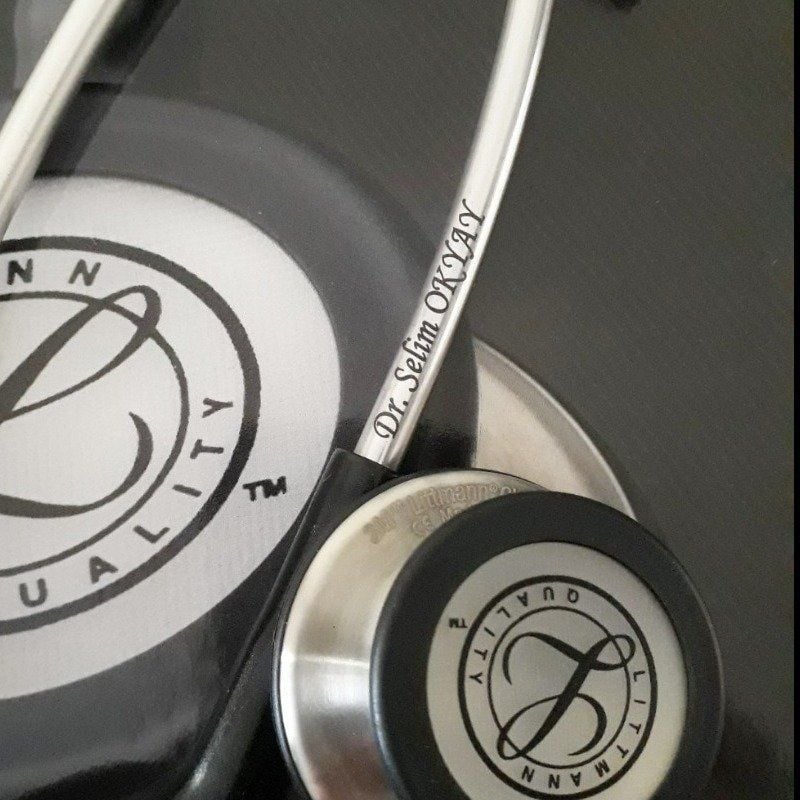 3M Littmann Klasik 3 Steteskop 5620 Siyah Hortum YAY KISMINA İSİM - Hem Yay Hem Çan