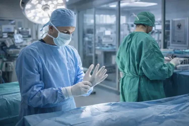 Steril Alan Nedir? Ameliyathanede Hijyen Kurallarının Önemi