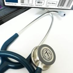 3M Littmann Klasik 3 Steteskop  5623 Karayip Mavisi Hortum YAY-ÇAN KISMINA İSİM - Yay kısmına