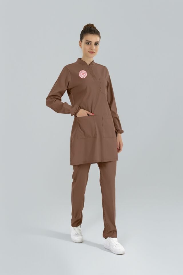 Tesettür Diğer Sağlık Meslek Mensupları Forması Scrubs Likralı Takım Sağlık Bakanlığı Logolu-Friar Brown