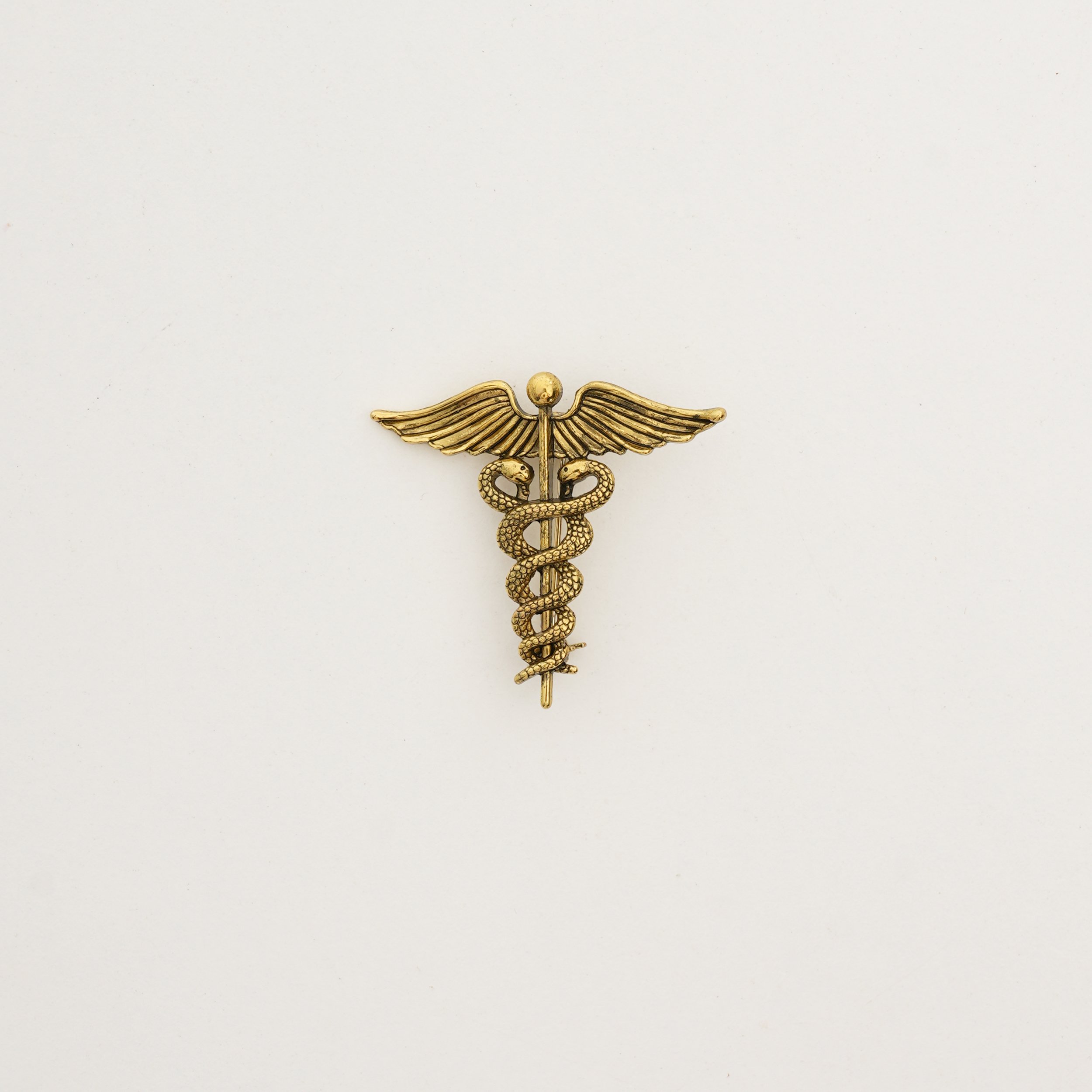 Tıp Sembollü Gold Broş (Yaka İğnesi)